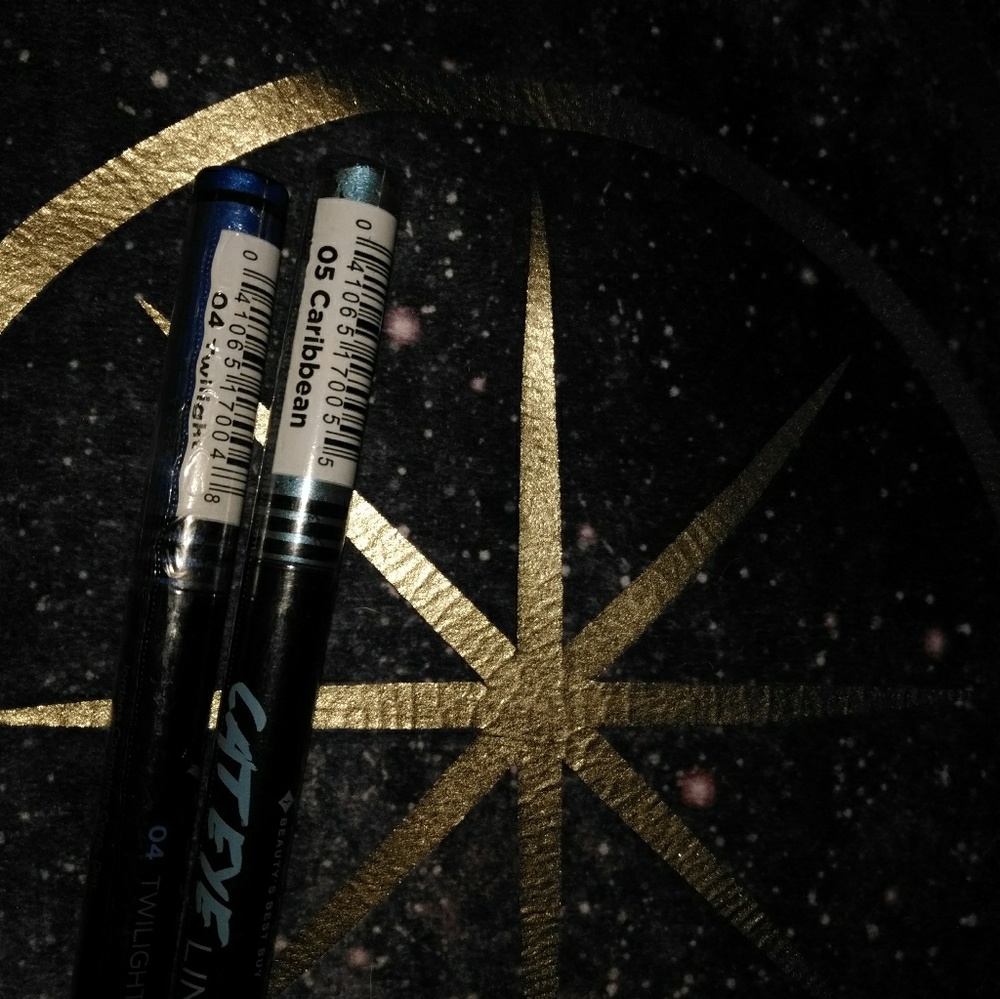 Jordana cat eye liner
